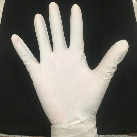 Белые нитриловые смотровые перчатки